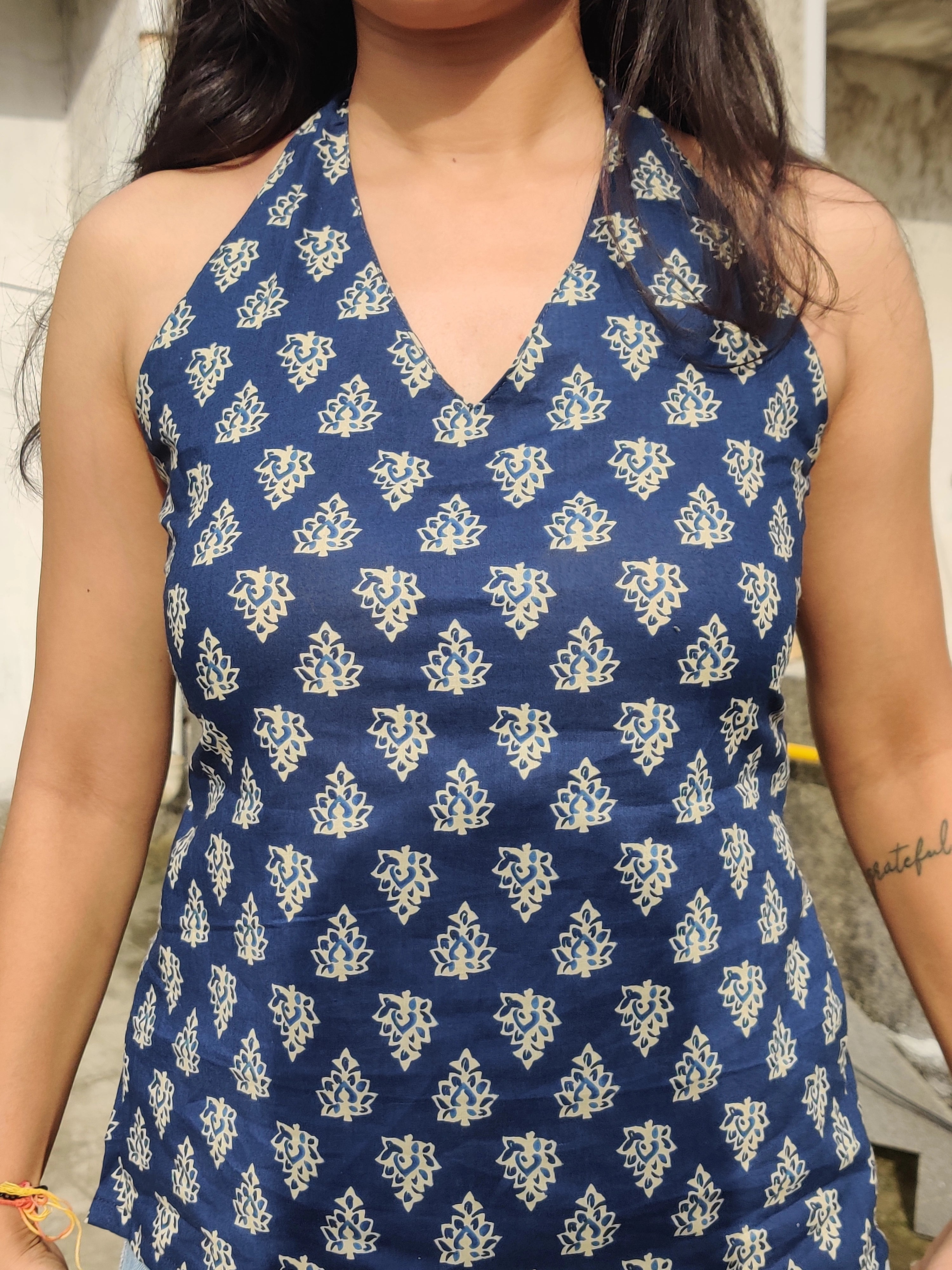 Haltup Padded Halter Neck Top