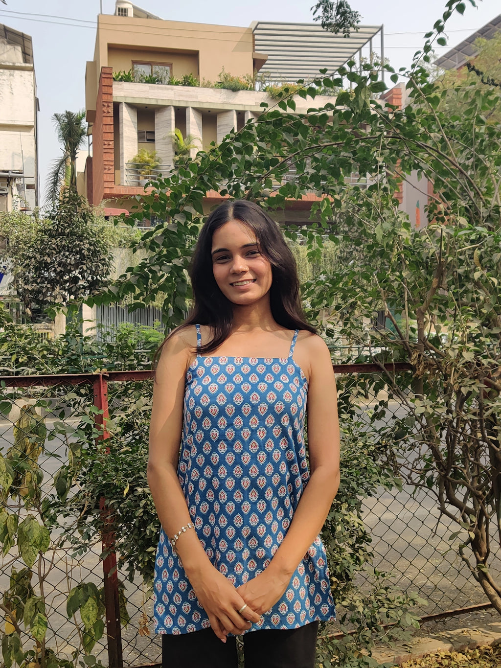 Ruhani | Spaghetti backless short kurti